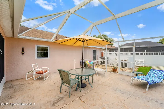 $425,000 | 775 Triple Crown Lane, Melbourne, FL 32904