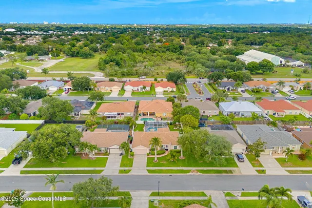 $425,000 | 775 Triple Crown Lane, Melbourne, FL 32904