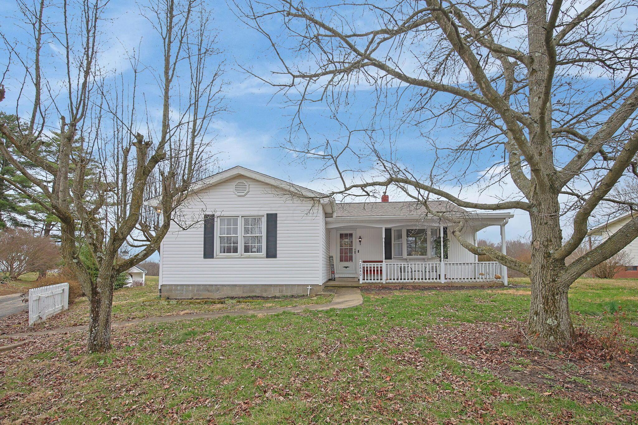2840 Boggs Road Zanesville, OH 43701 - Photo 2 of 46 2-web-or-mls-2840-boggs-rd