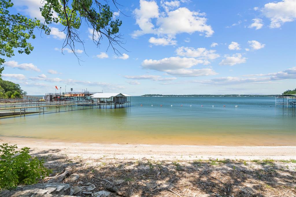 8055 Eagle Mountain Circle Fort Worth, TX 76135 - Photo 37 of 40 a view of an ocean