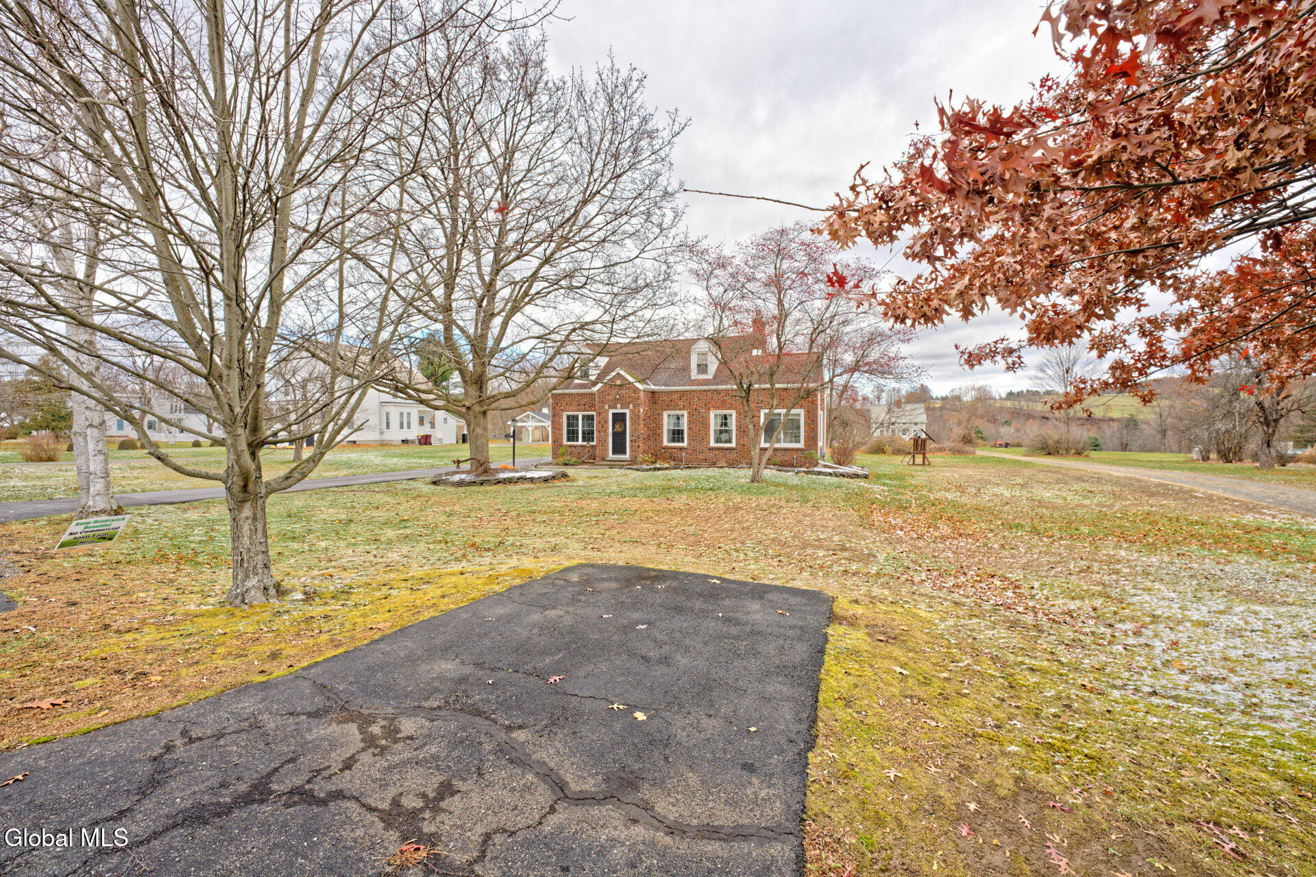 507 Brunswick Road Brunswick, NY 12180 - Photo 13 of 51 0 Front 1