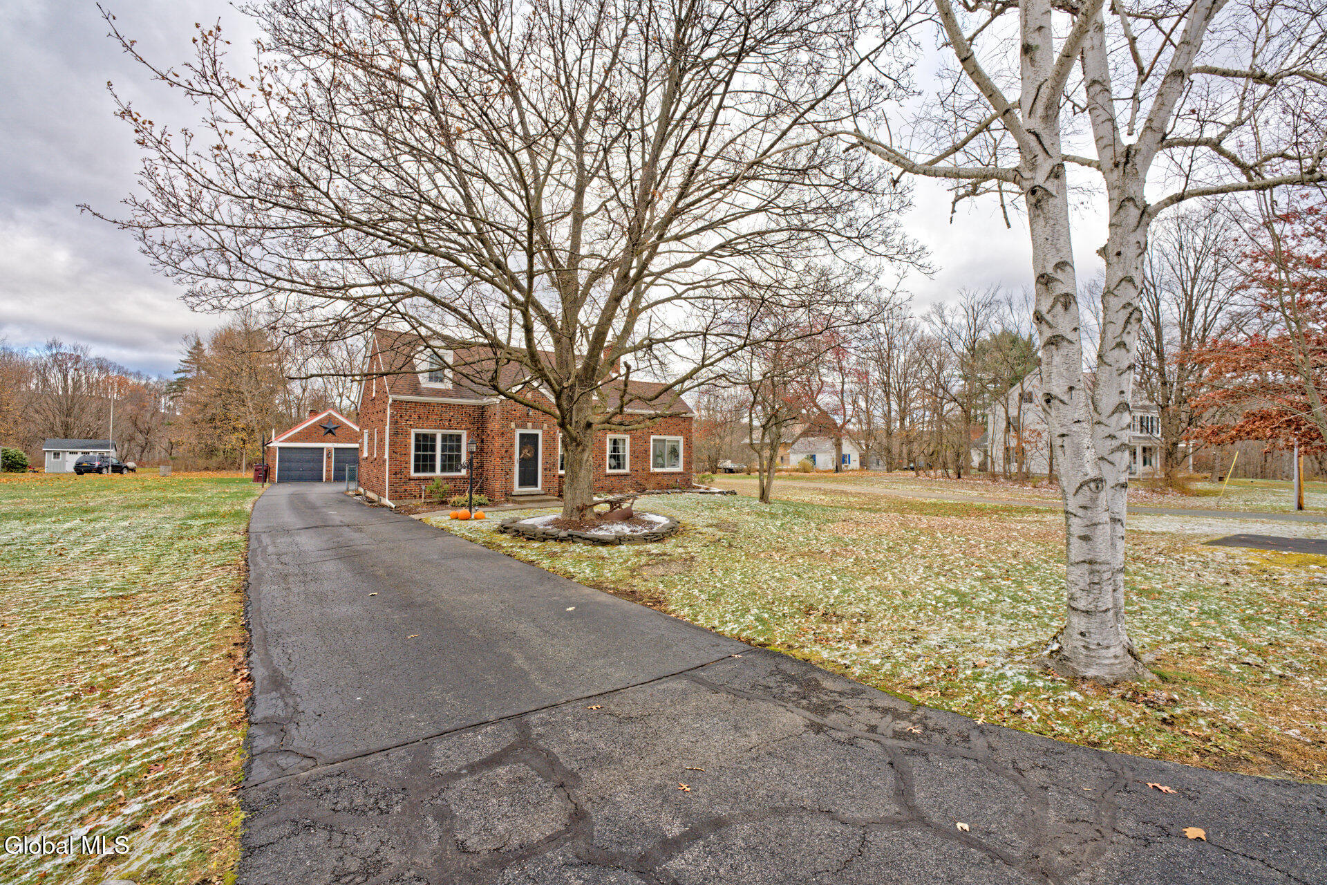 507 Brunswick Road Brunswick, NY 12180 - Photo 15 of 51 0 Front 3