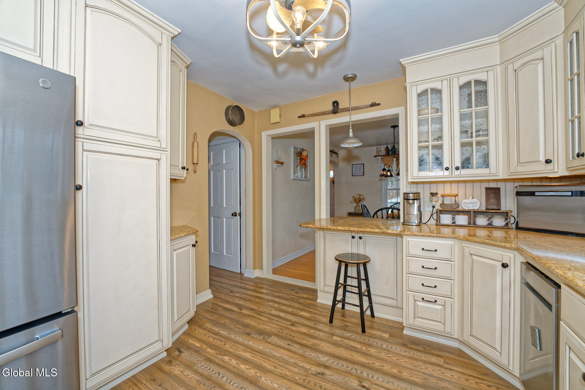507 Brunswick Road Brunswick, NY 12180 - Photo 18 of 51 2 Kitchen 1