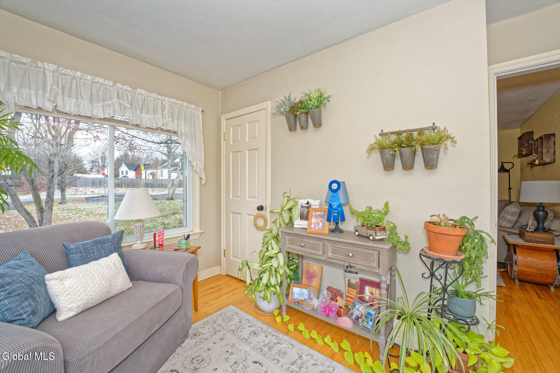 507 Brunswick Road Brunswick, NY 12180 - Photo 32 of 51 5 Sunroom 3