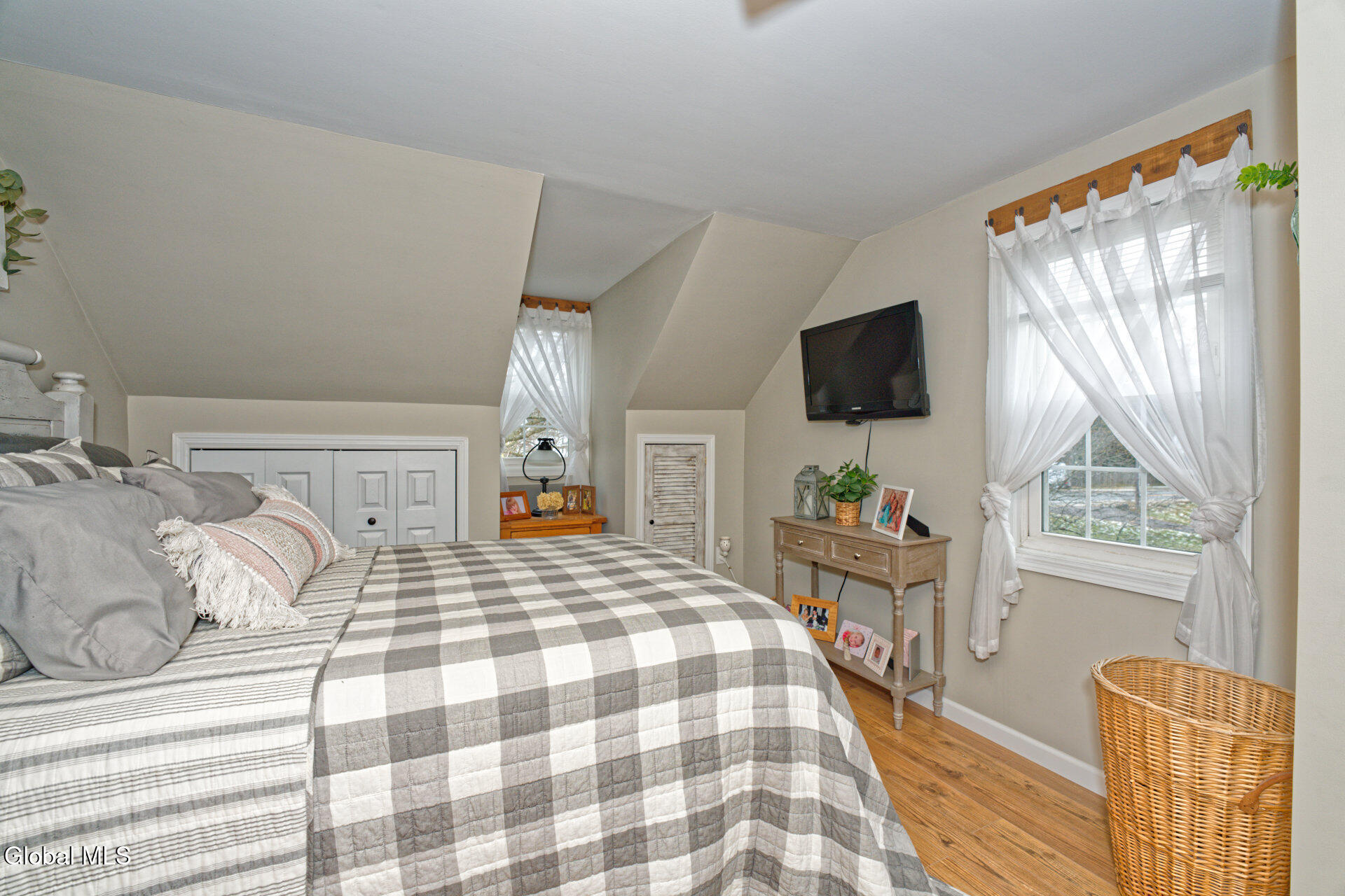 507 Brunswick Road Brunswick, NY 12180 - Photo 38 of 51 7 Bedroom 2