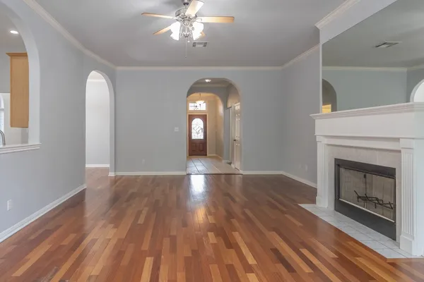 $2,300 | 8214 Cornerwood Drive, Austin, TX 78717