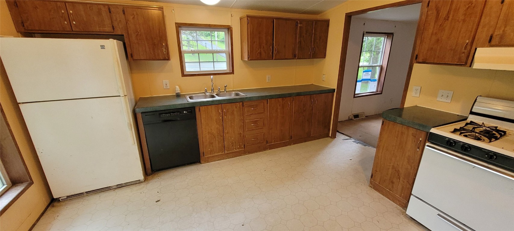 5604 Day Hollow Road Endicott, NY 13760 - Photo 13 of 38 Gallery Image 13