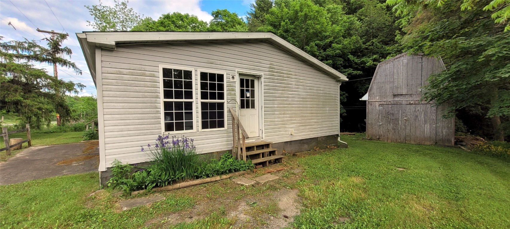 5604 Day Hollow Road Endicott, NY 13760 - Photo 3 of 38 Gallery Image 3
