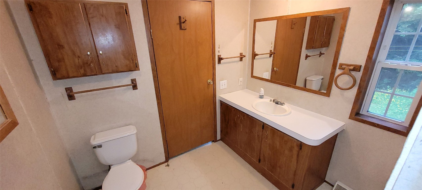 5604 Day Hollow Road Endicott, NY 13760 - Photo 33 of 38 Gallery Image 33