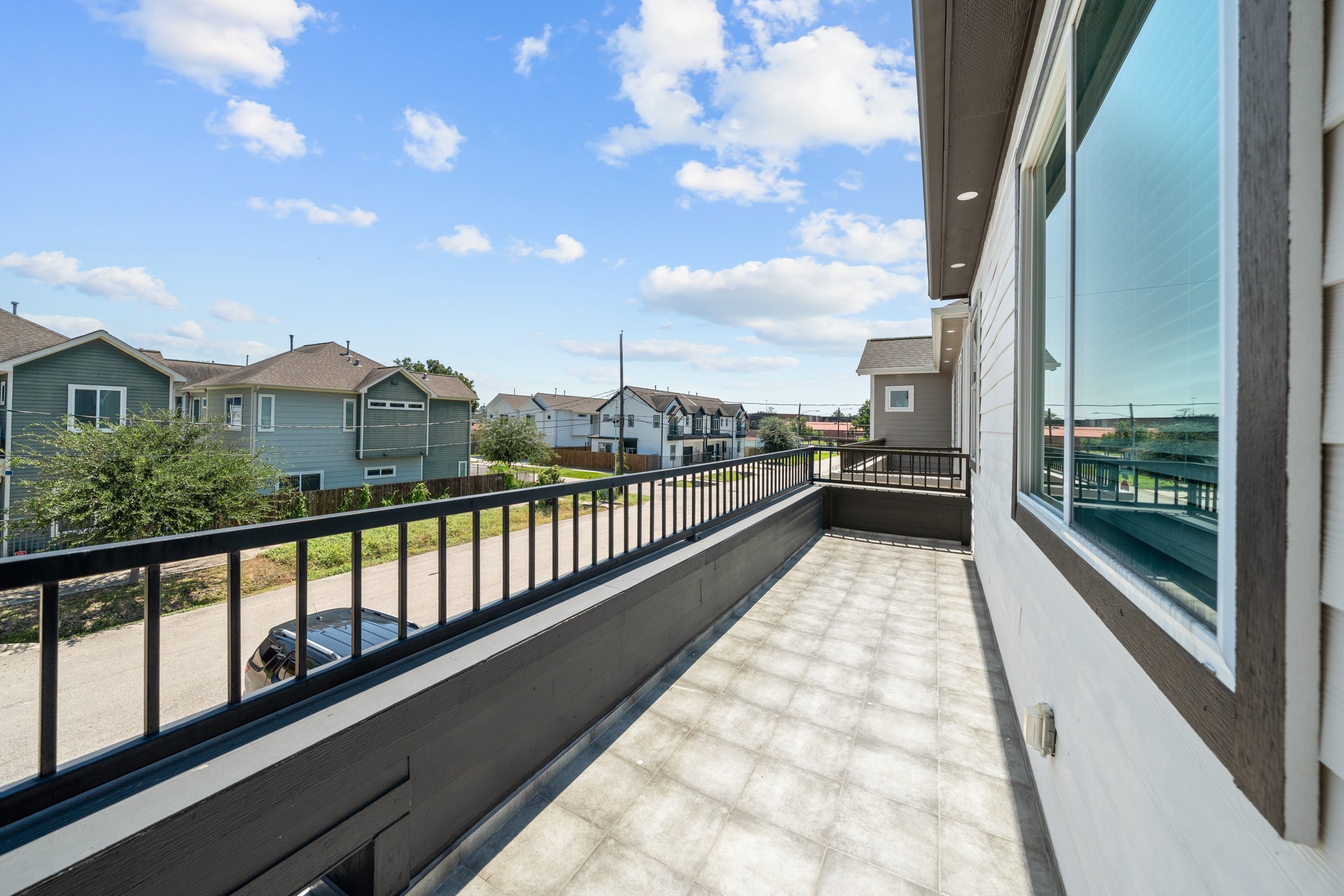 2303 Wipprecht Street Houston, TX 77020 - Photo 22 of 26 a view of city from a balcony