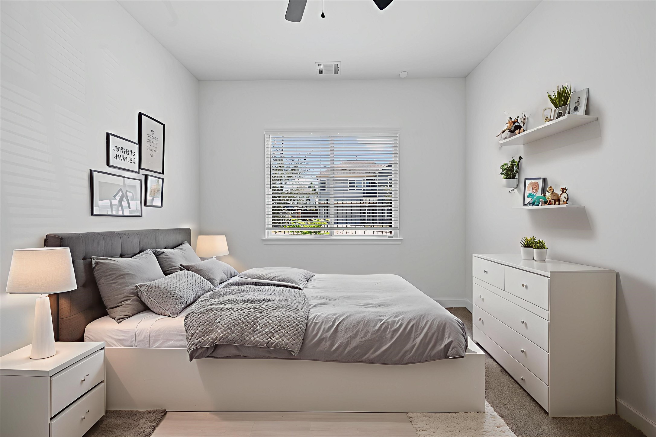 2303 Wipprecht Street Houston, TX 77020 - Photo 3 of 26 a bedroom with a bed and a window