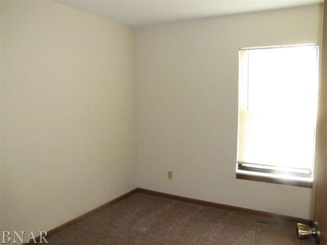 700 North Adelaide Street, Unit 124 Normal, IL 61761 - Photo 11 of 15
