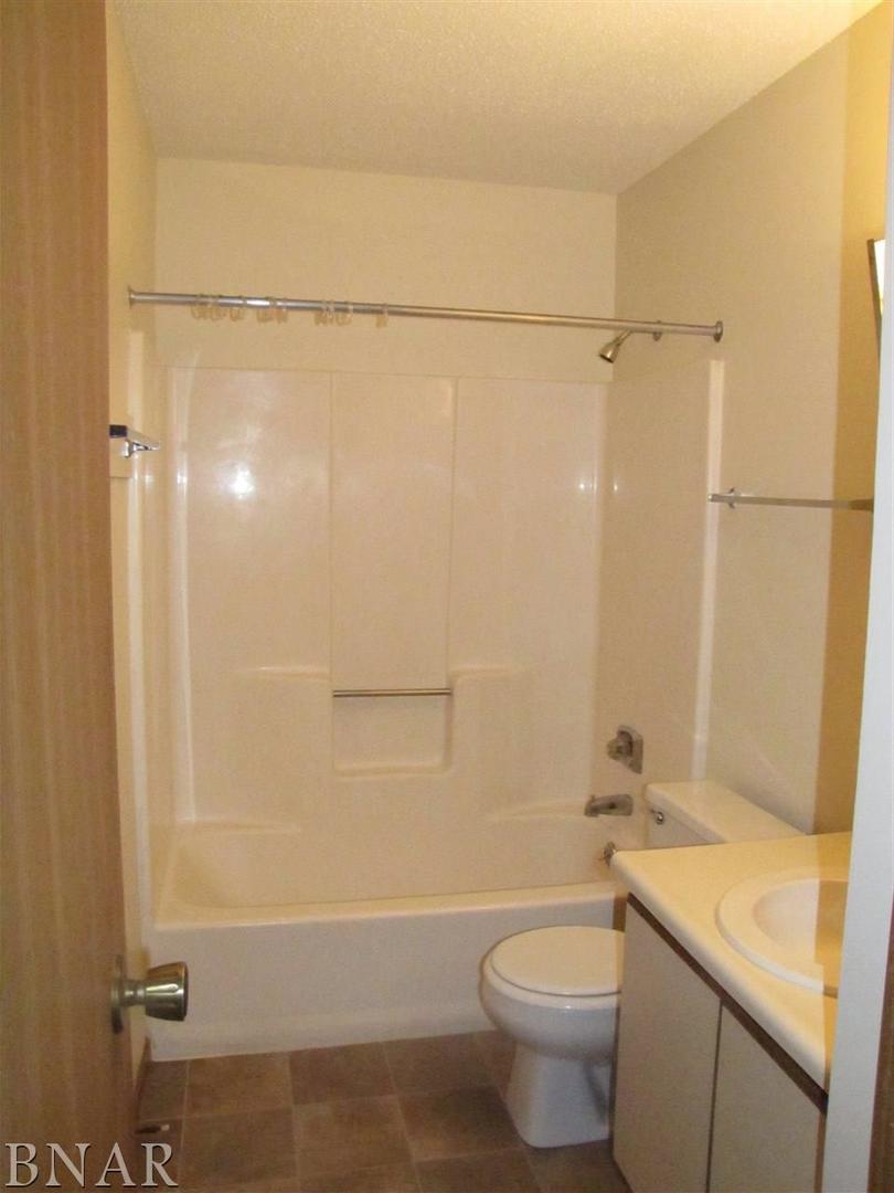 700 North Adelaide Street, Unit 124 Normal, IL 61761 - Photo 8 of 15