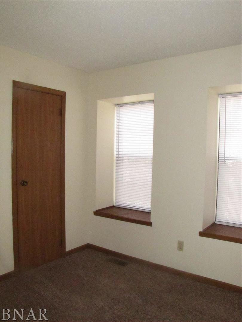 700 North Adelaide Street, Unit 124 Normal, IL 61761 - Photo 10 of 15