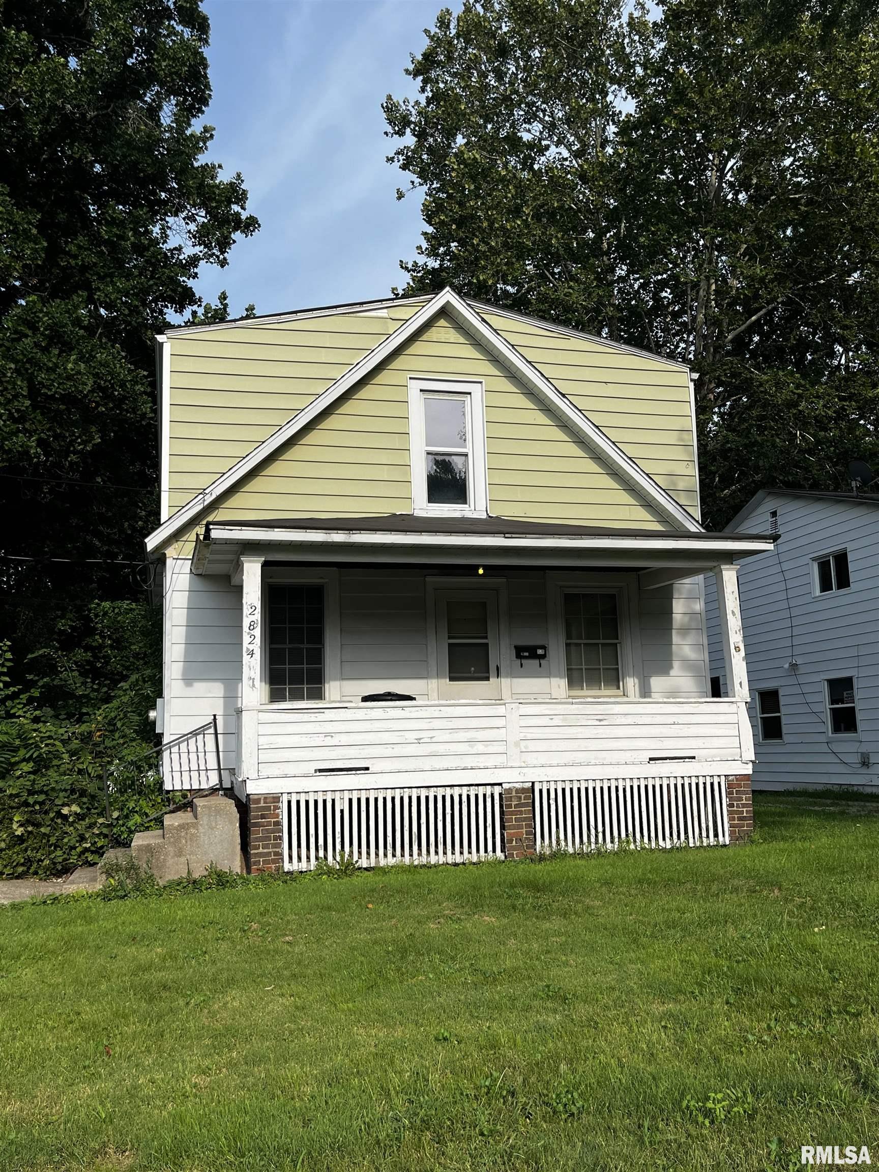 2824 South 16th Street Springfield, IL 62703 - Photo 1 of 32 Gallery Image 1