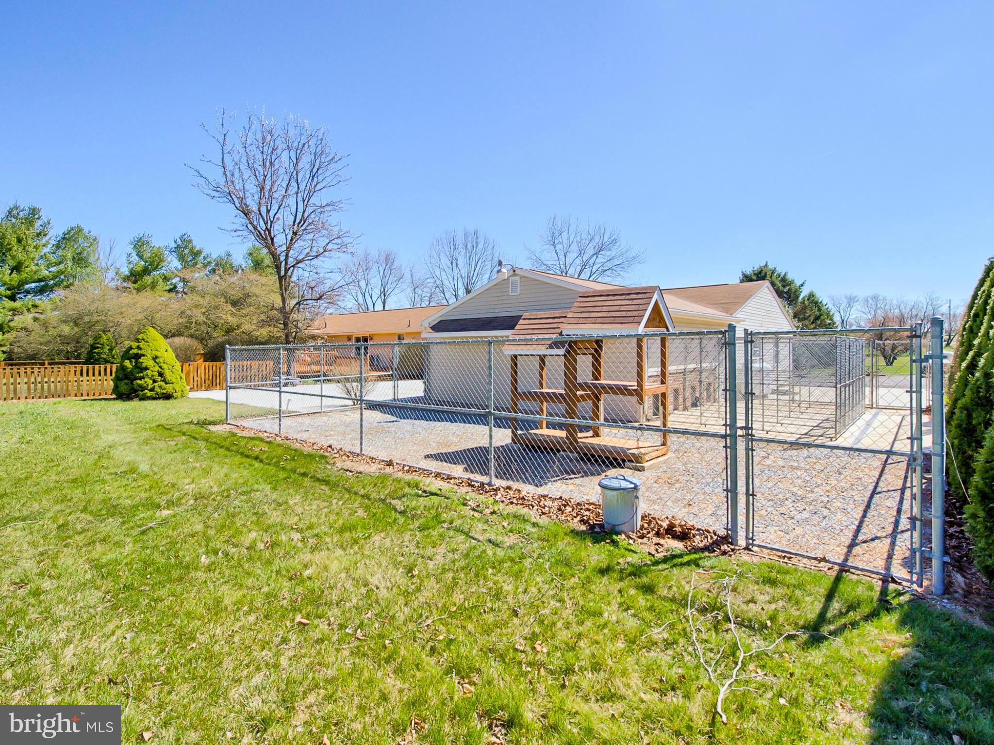 10612 Dublin Road Walkersville, MD 21793 - Photo 22 of 30 Exterior (Rear)
