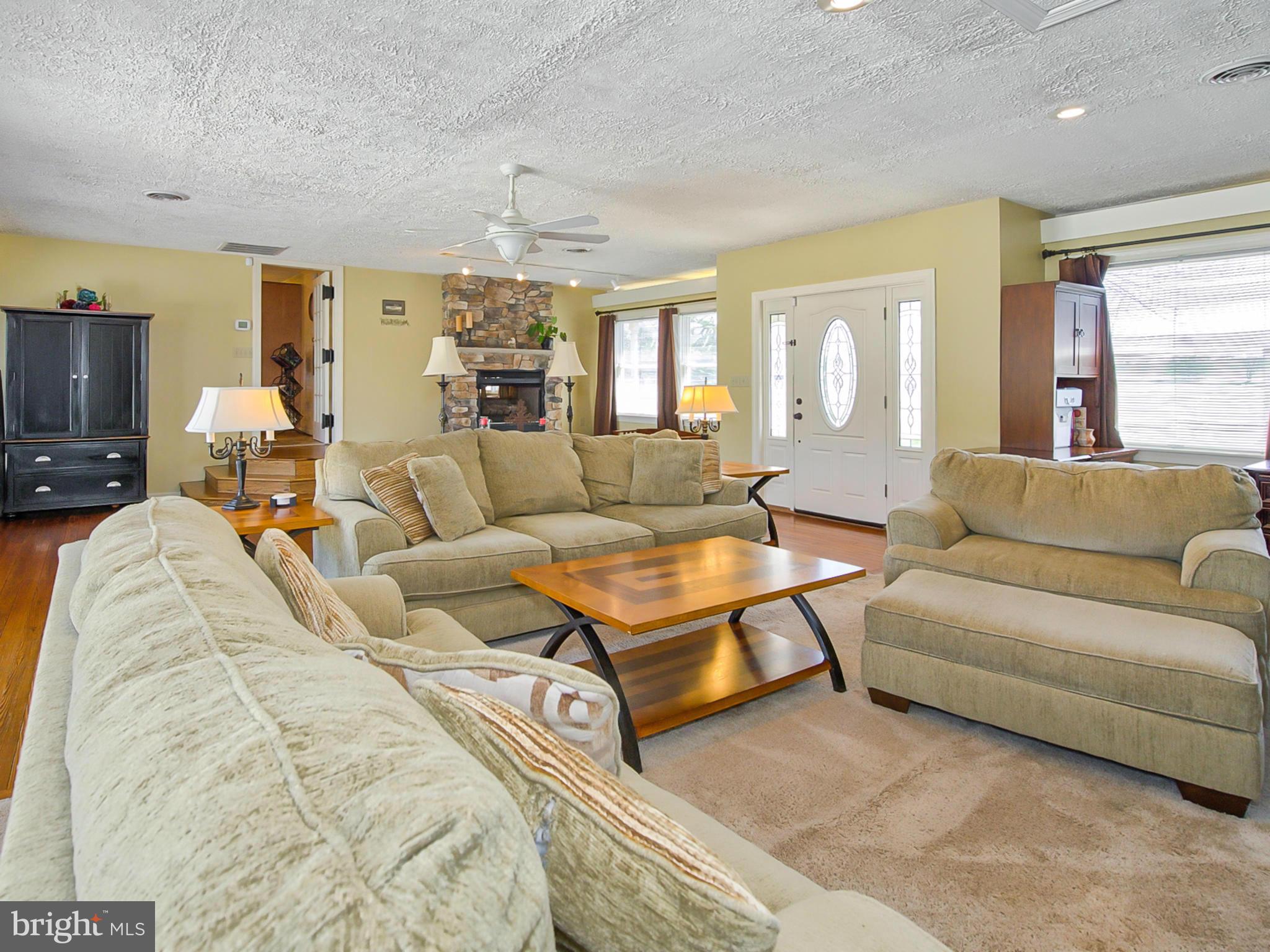 10612 Dublin Road Walkersville, MD 21793 - Photo 8 of 30 Family Room