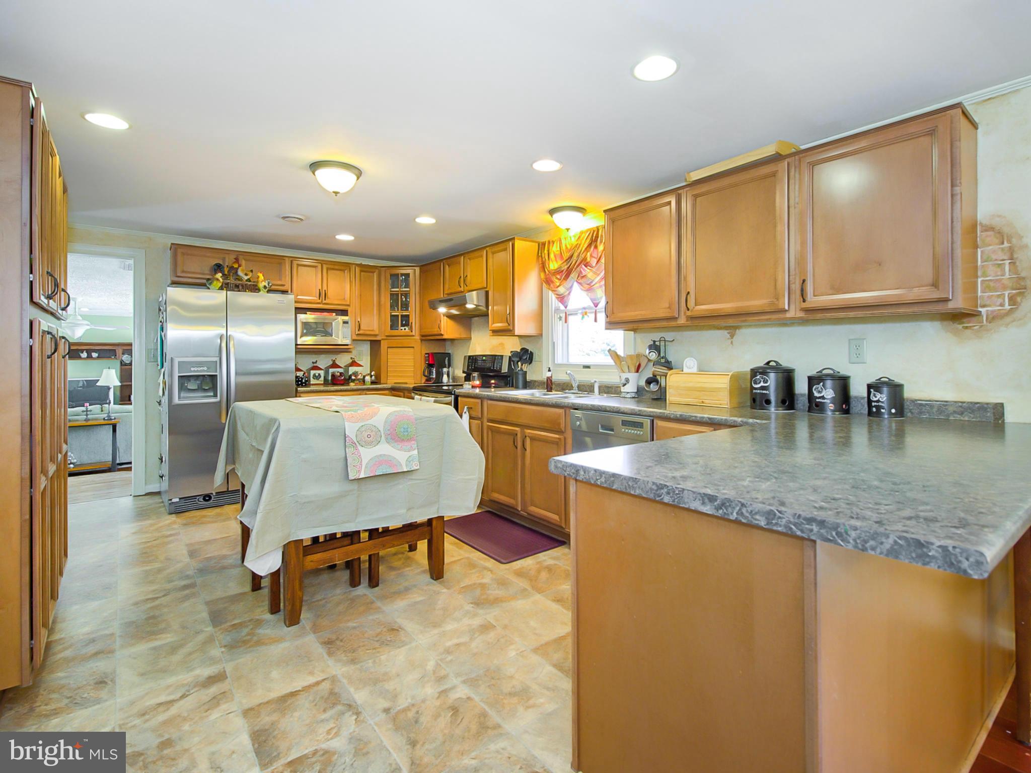 10612 Dublin Road Walkersville, MD 21793 - Photo 10 of 30 Kitchen