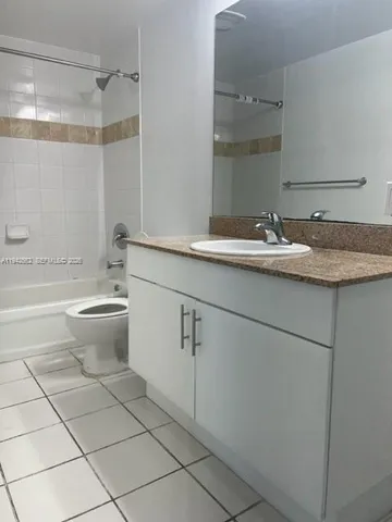 $2,900 | 1861 Northwest S River Drive, Unit 1504, Miami, FL 33125