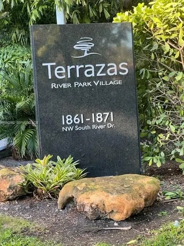 $2,900 | 1861 Northwest S River Drive, Unit 1504, Miami, FL 33125