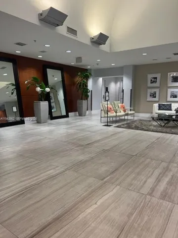 $2,900 | 1861 Northwest S River Drive, Unit 1504, Miami, FL 33125