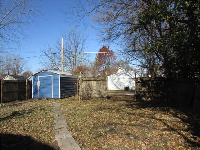 $115,000 | 726 West Pacific Avenue, Osawatomie, KS 66064