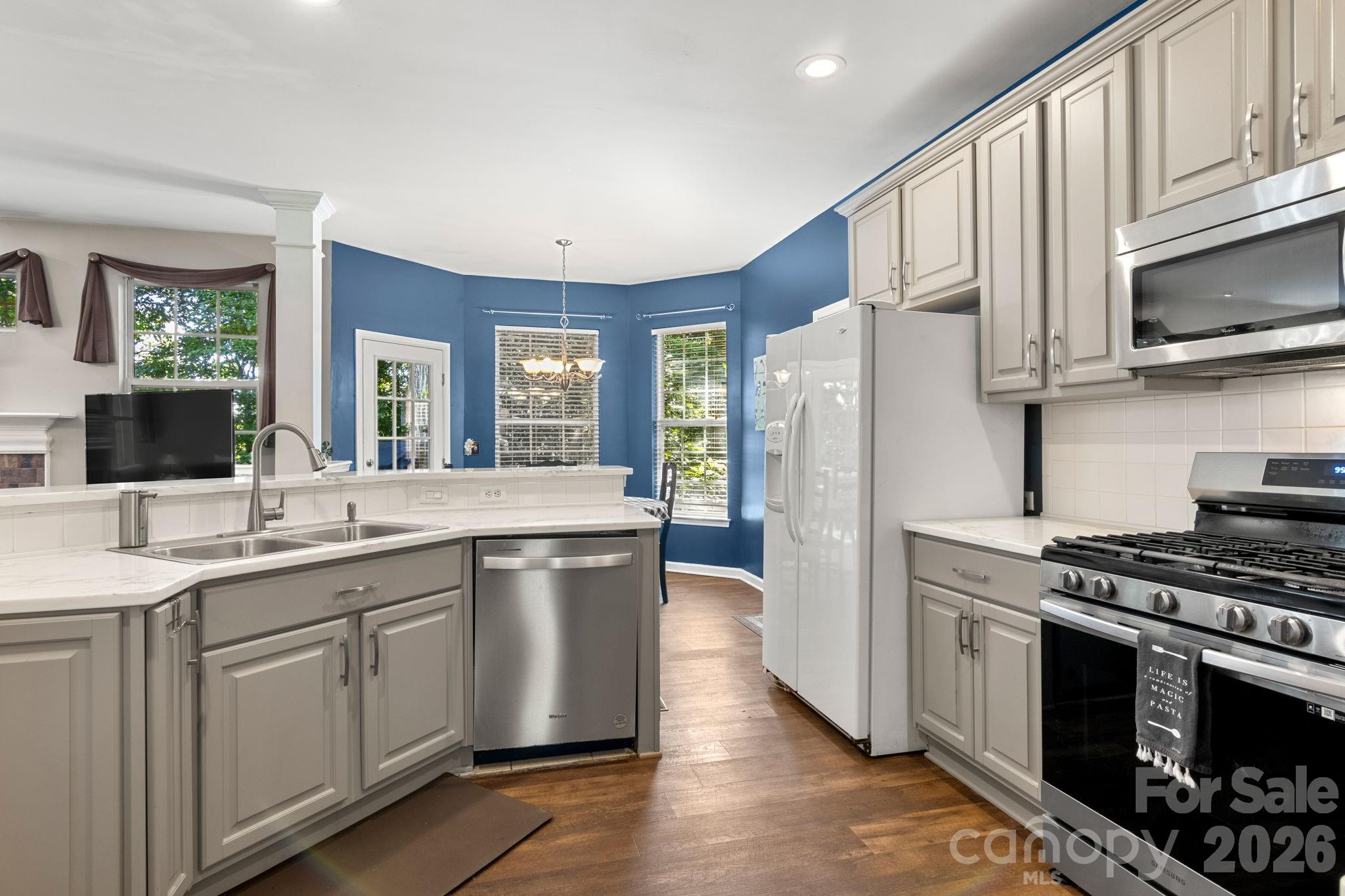 324 Brixham Place Fort Mill, SC 29708 - Photo 10 of 33