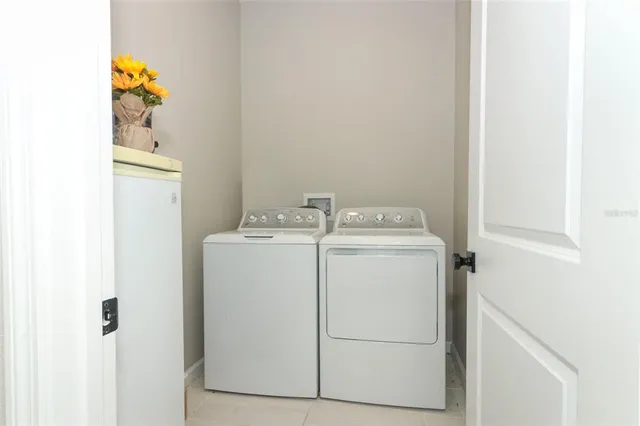 $339,900 | 5089 Meadow Song Drive, Leesburg, FL 34748