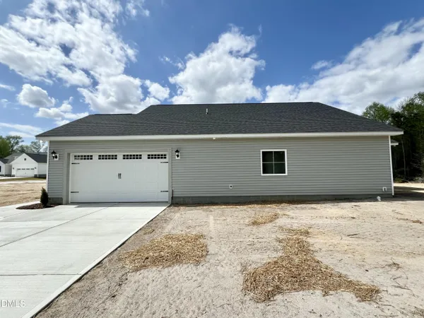 $309,900 | 115 Sagewood Drive, Dudley, NC 28333