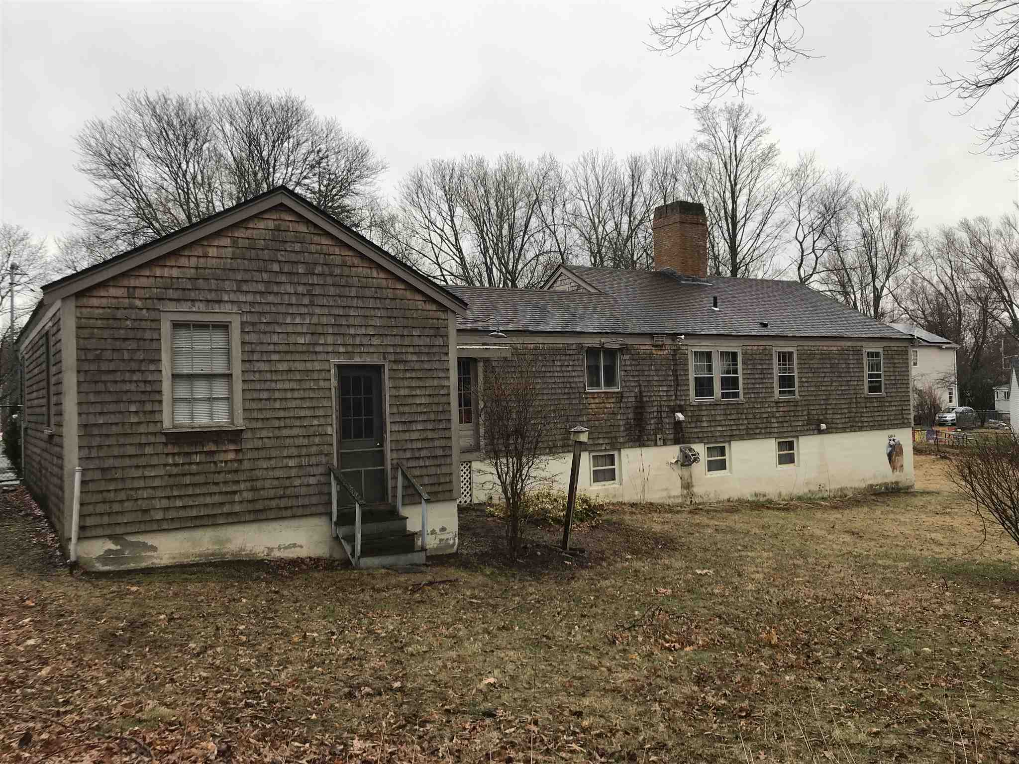 12 Whitley Road Exeter, NH 03833 - Photo 3 of 19