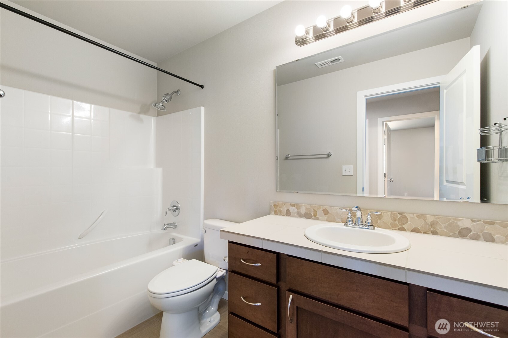 16314 5th Avenue Southeast Bothell, WA 98012 - Photo 29 of 36