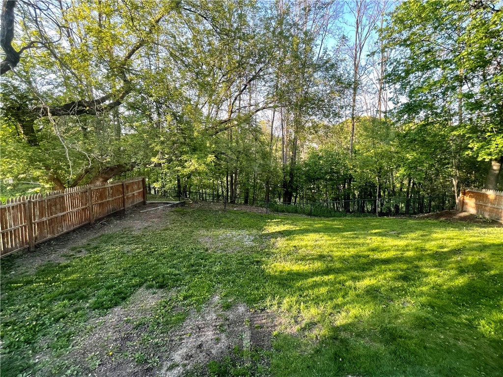 Undisclosed Address Auburn, NY 13021 - Photo 26 of 27 Downstairs apartment fenced in yard
