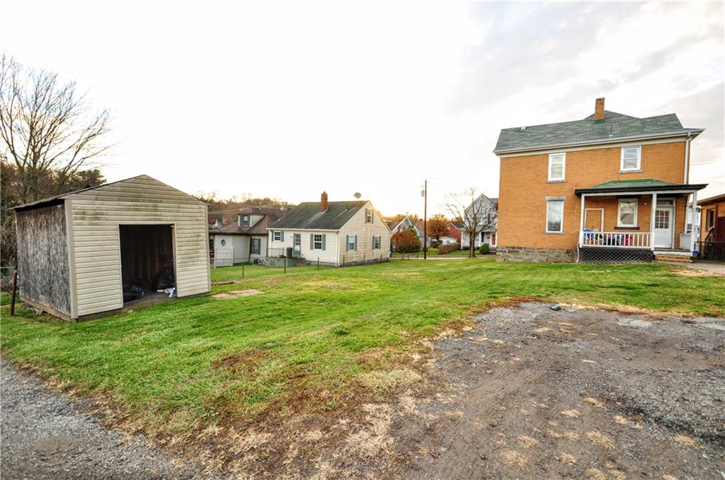 516 Delaware Street Monessen, PA 15062 - Photo 3 of 15 Gallery Image 3