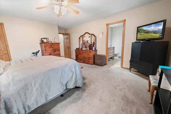 $690,000 | 8555 15th Avenue Northwest, Rice, MN 56367