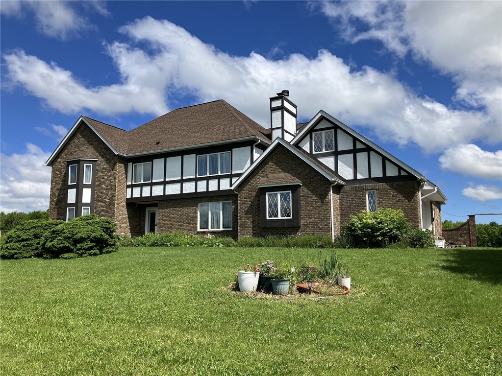 817 Whittier Road Ogden, NY 14559 - Photo 46 of 48 Exterior Back