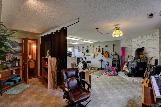 $455,000 | 155 East Keays Street, Buffalo, WY 82834