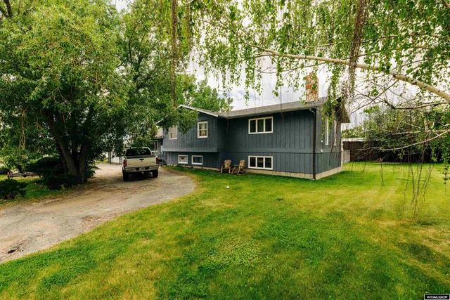 $455,000 | 155 East Keays Street, Buffalo, WY 82834