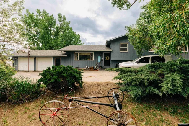 $455,000 | 155 East Keays Street, Buffalo, WY 82834