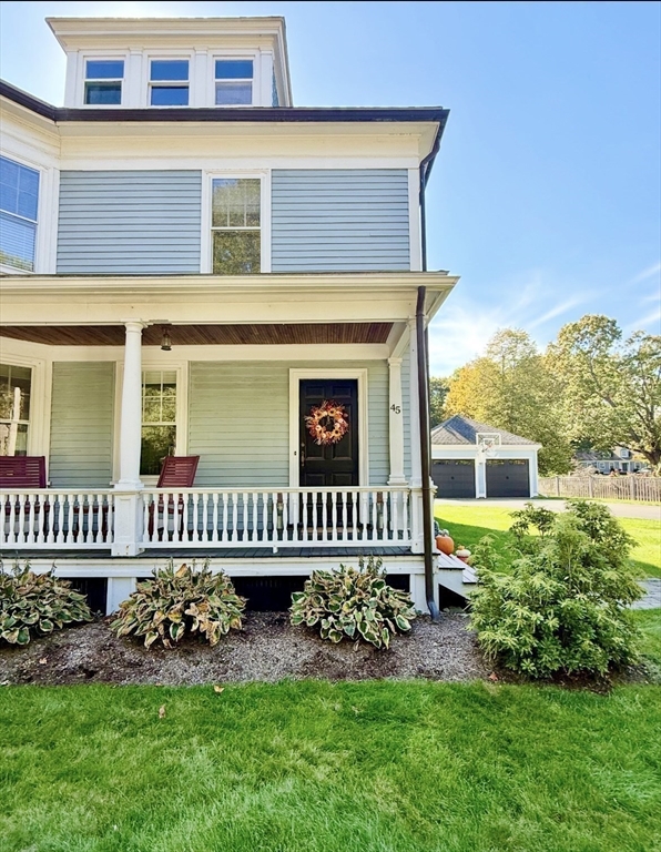 45 Walnut Road Hamilton, MA 01982 - Photo 6 of 40 a front view of a house with garden