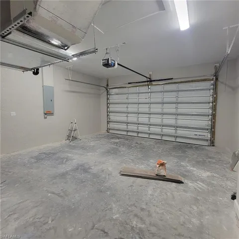 $2,000 | 1900 West 16th Street, Lehigh Acres, FL 33972