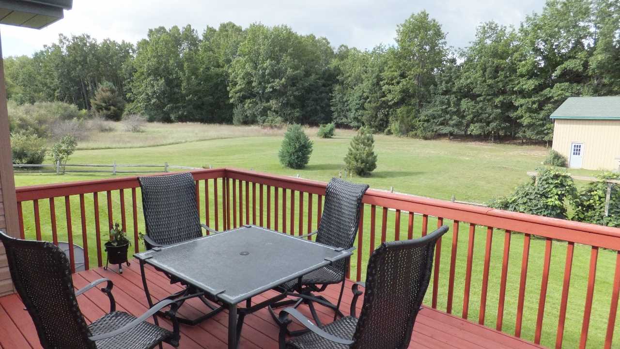4775 White Road South Williamsburg, MI 49690 - Photo 32 of 37 1806532-31.JPG
