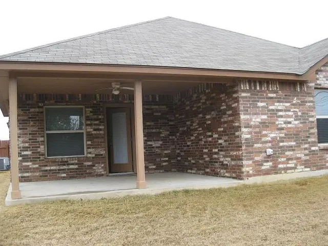 $365,000 | 1112 Greyback Drive, Leander, TX 78641