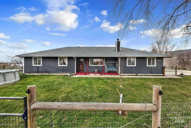 $524,900 | 990 Bangtail Lane, Emmett, ID 83617