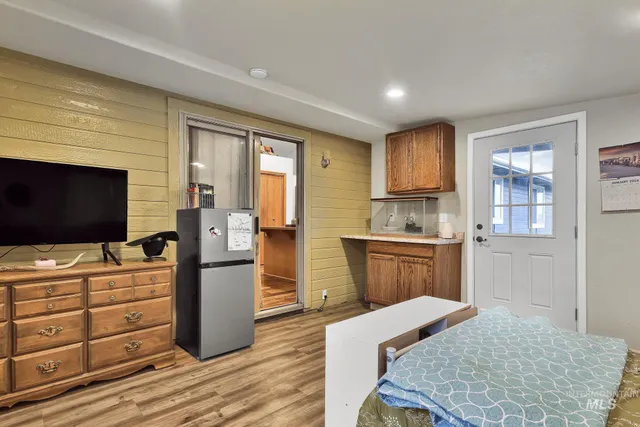 $524,900 | 990 Bangtail Lane, Emmett, ID 83617