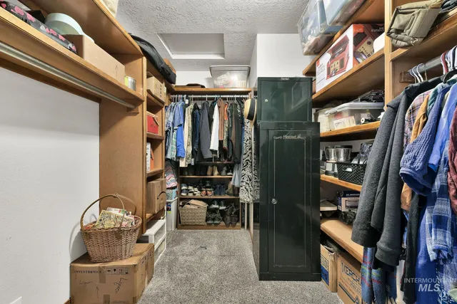 $524,900 | 990 Bangtail Lane, Emmett, ID 83617