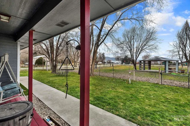 $524,900 | 990 Bangtail Lane, Emmett, ID 83617