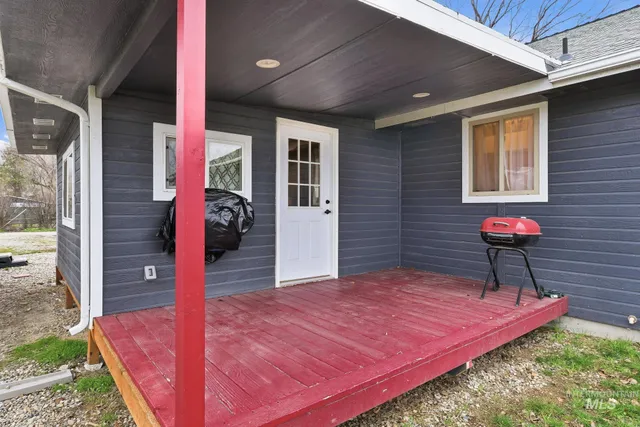 $524,900 | 990 Bangtail Lane, Emmett, ID 83617