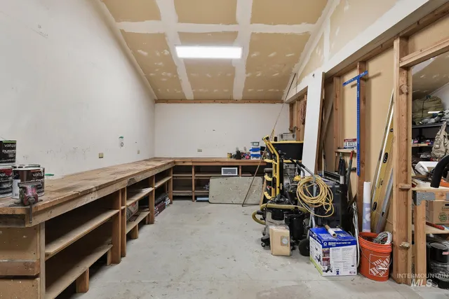 $524,900 | 990 Bangtail Lane, Emmett, ID 83617