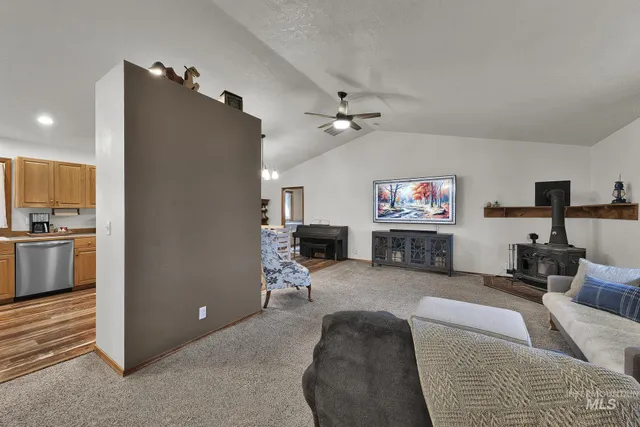 $524,900 | 990 Bangtail Lane, Emmett, ID 83617