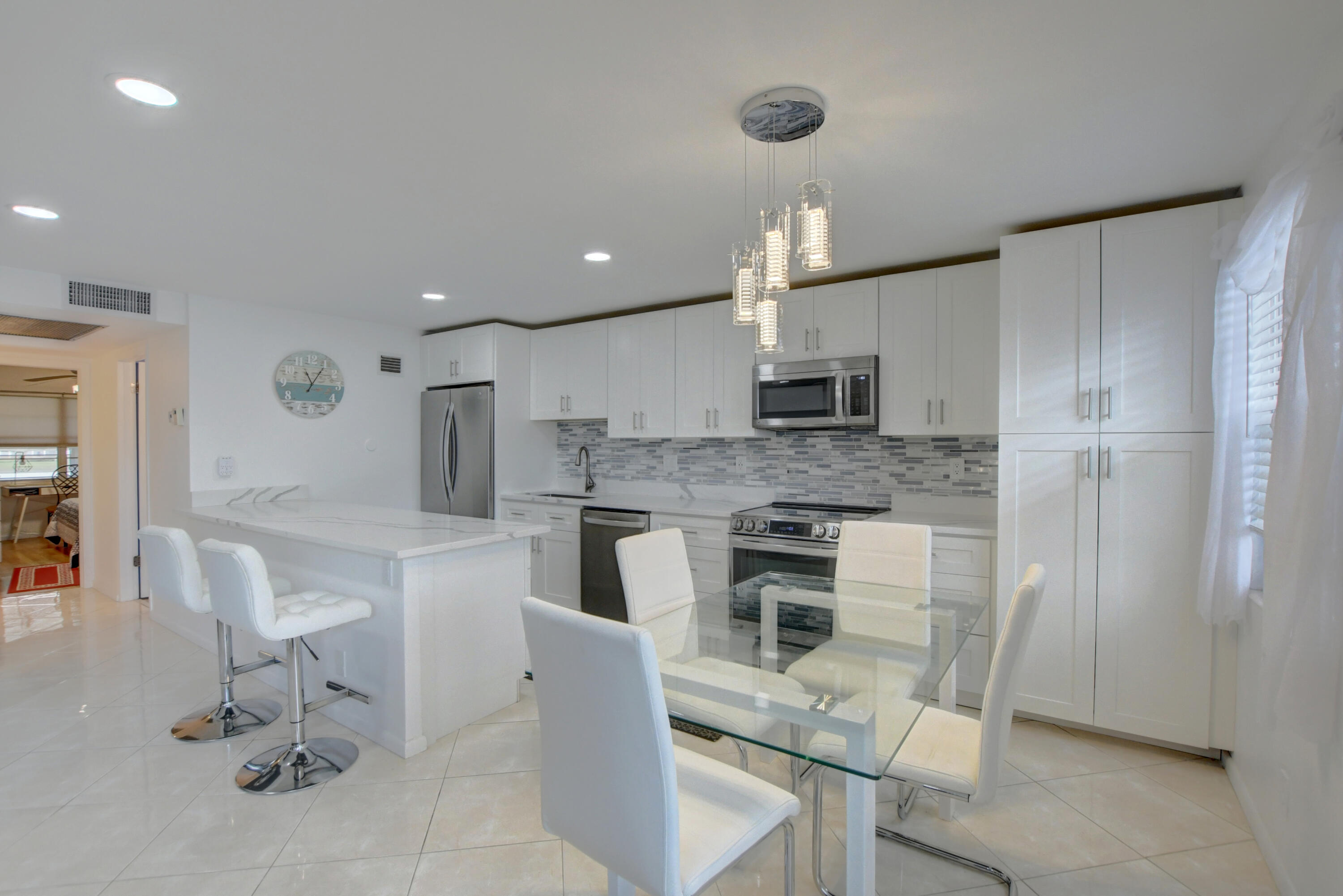 2062 Exeter Boca Raton, FL 33434 - Photo 9 of 55 09_ebf_0046_47_48_49_50